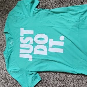 Nike Tee
